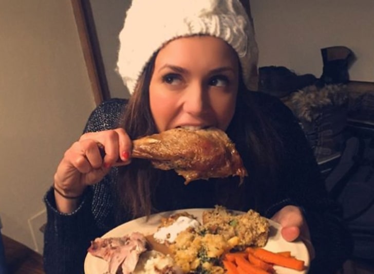 Stars Feastin' On Turkey Legs -- Happy Thanksgiving!