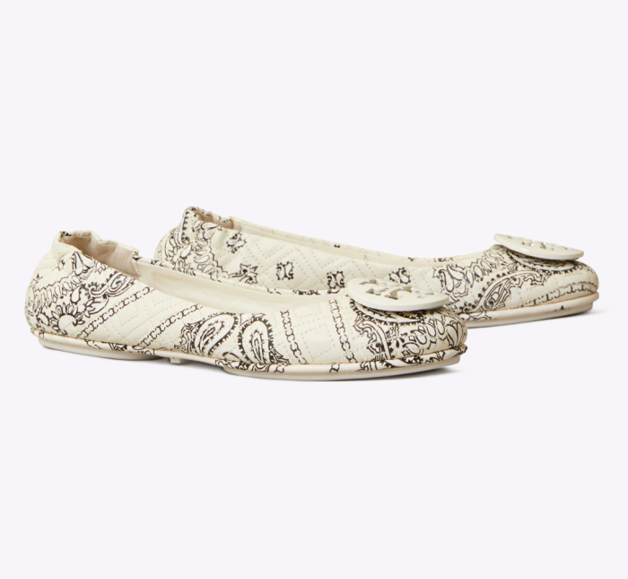 Minnie-Quilted-Travel-Ballet-Flat-Leather-Logo