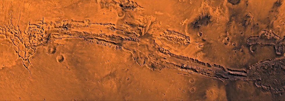 \u200bValles Marineris