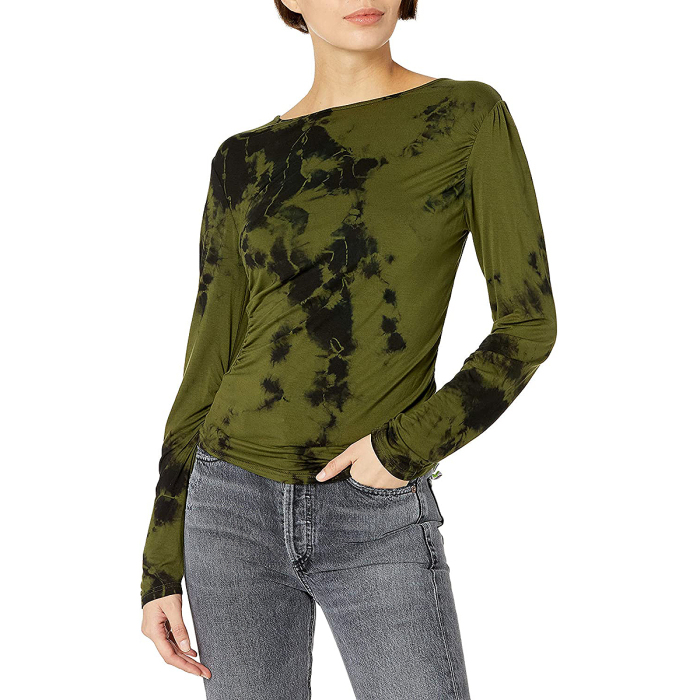 kendall-kylie-jenner-amazon-tie-dye-top