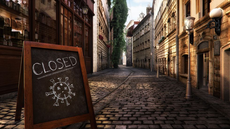 image of shop closed due to coronavirus COVID-19 pandemic economy
