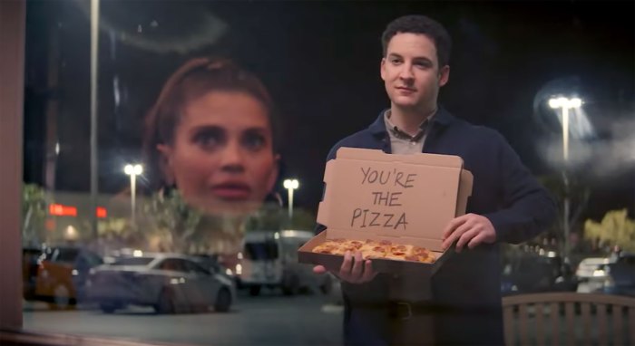 Boy Meets World’s Ben Savage, Danielle Fishel Reunite for Panera Bread: Watch