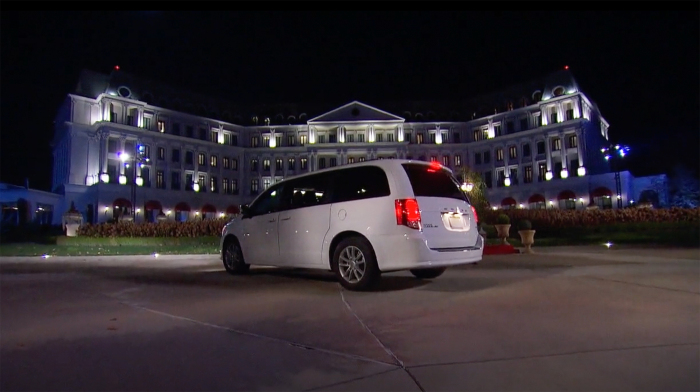 Heather Martin Explains Why She Rolled Up to The Bachelor in a Minivan 2