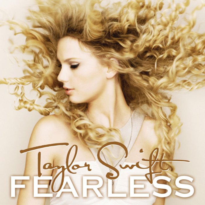 Taylor Swift Releases a Rerecorded Version of Love Story Album Cover