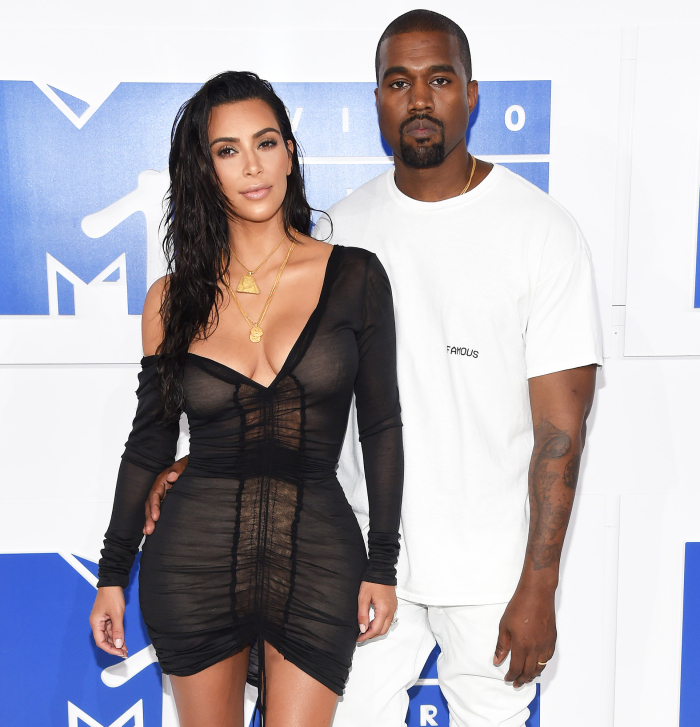 Kanye West Spotted Wearing His Wedding Ring as Kim Kardashian Divorce Speculation Continues 2