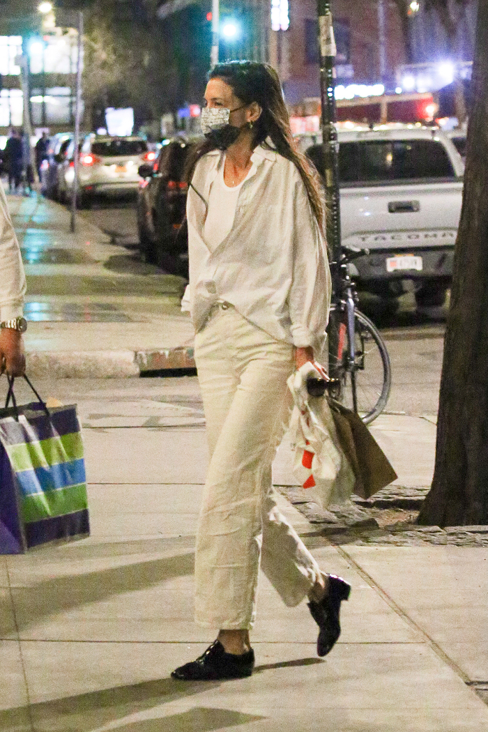 katie-holmes-nyc