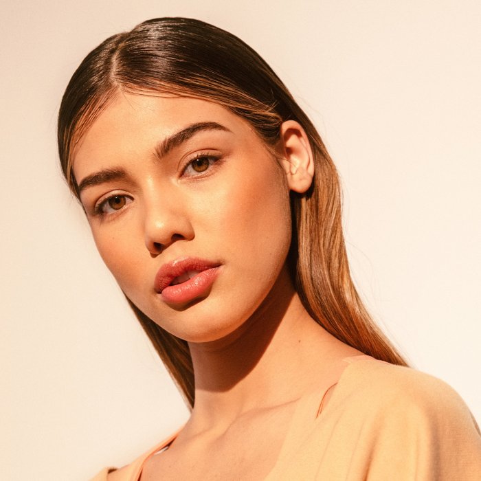 The Sun Show Bronzer Golden Hour Glow