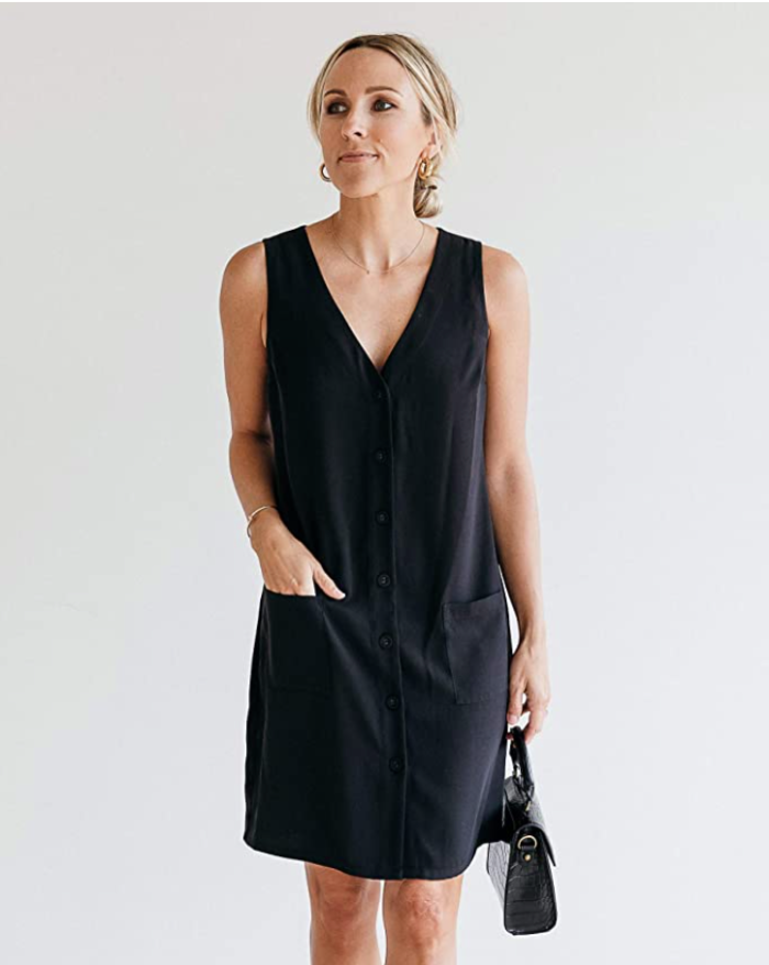 The Drop Women's Black Sleeveless V-neck Dress by @jaceyduprie