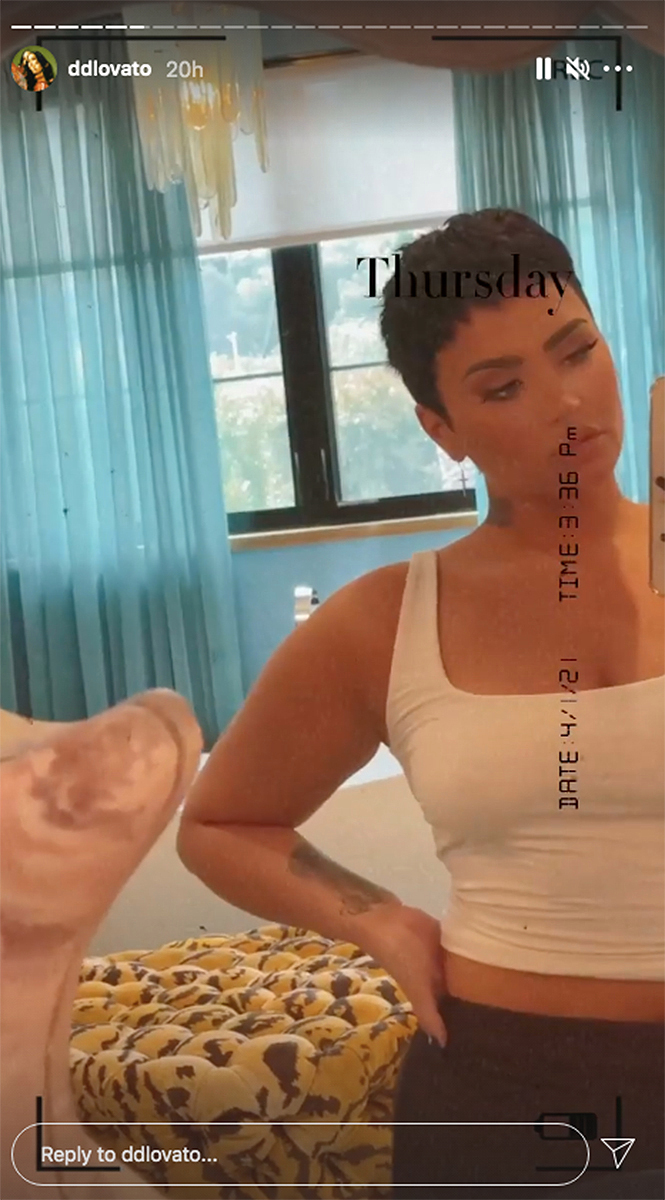 demi-lovato-white-tank
