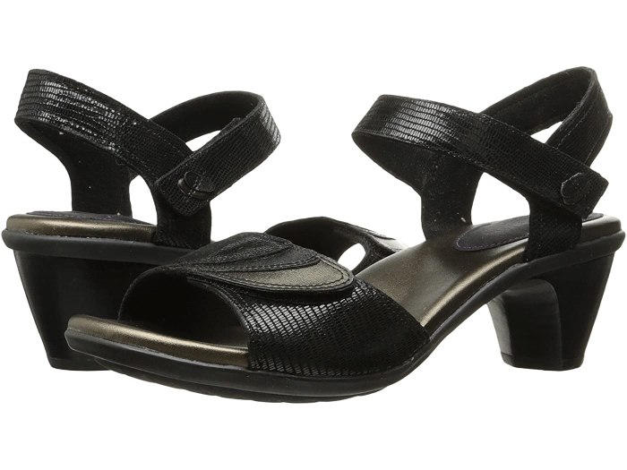 Aravon Medici Sandal