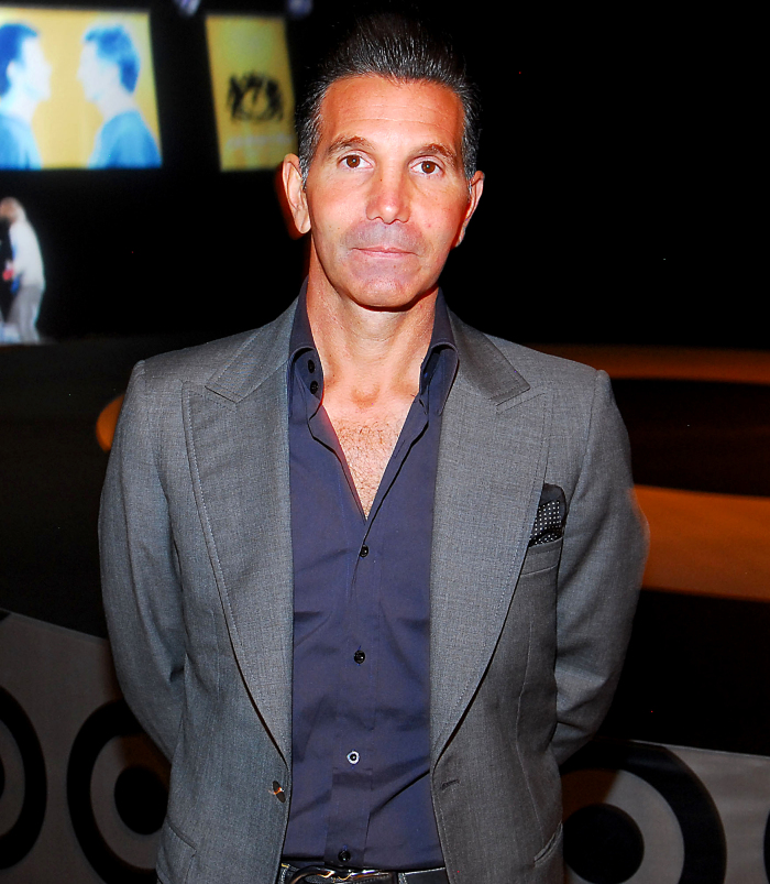 Mossimo Giannulli Completes Home Confinement Sentence 1 Day Early