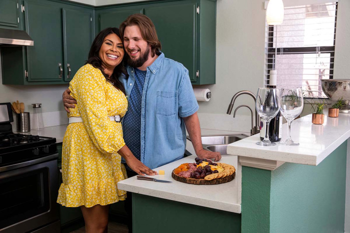 90 Day Fiances Colt Vanessa Detail Their Engagement It Was Perfect