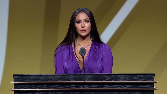 Vanessa Bryant on Keeping Kobe Grounded: ‘I Used to Always Avoid Praising My Husband in Public’