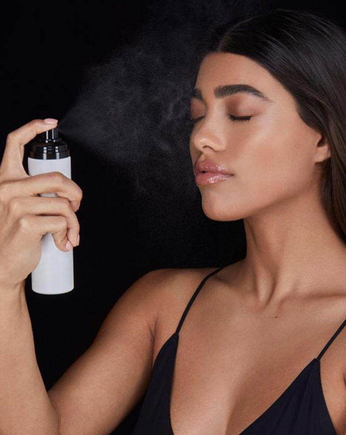 Veil™ Soft Focus Setting Spray