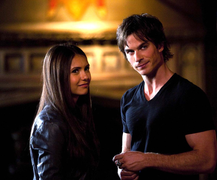 Nina Dobrev Ian Somerhalders Breakup Never Got Weird Vampire Diaries Set