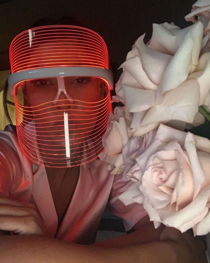 3-Color-LED-Mask-Kourtney