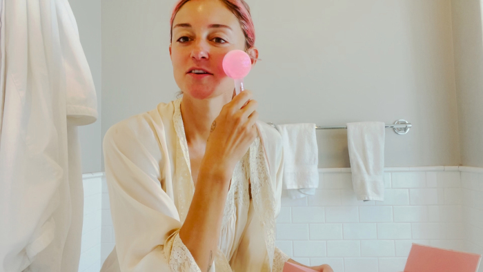 Hills’ Star Caroline D’Amore’s Icy Beauty Gadget is a Must-Have for Summer