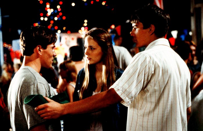 Elaine Hendrix Here on Earth Costars LeeLee Sobieski, Josh Hartnett and Chris Klein 2