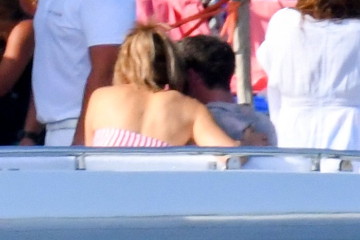 Jennifer Lopez and Ben Affleck Pack on the PDA During European Vacation