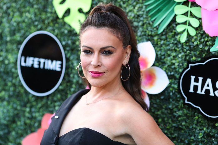 Alyssa Milano Thanks Fan for Support After Car Accident 2