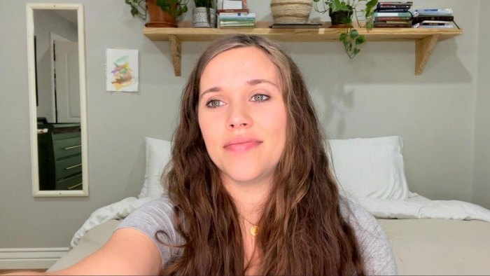 Jill Duggar and Derick Dillard Meet Jessa Duggar Daughter Fern 5