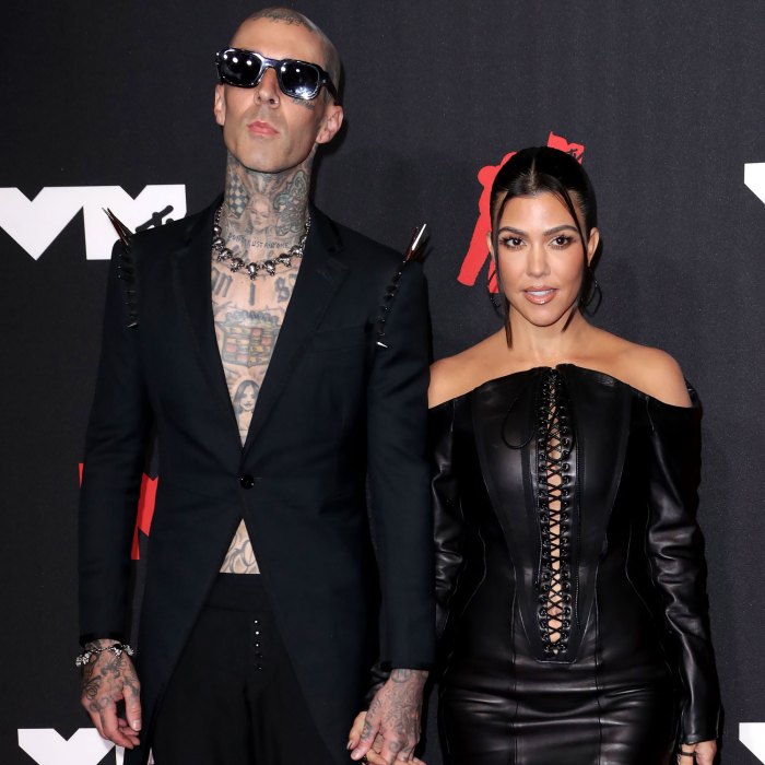 VMAs 2021 That PDA! Kourtney Kardashian and Travis Barker Kiss on VMAs Red Carpet