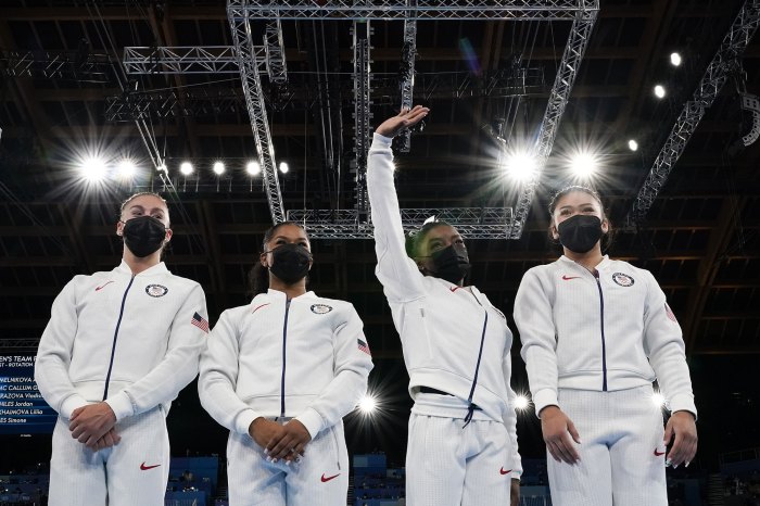 Simone Biles Is OK Distancing Herself From Dumpster Fire USA Gymnastics for Her Mental Health