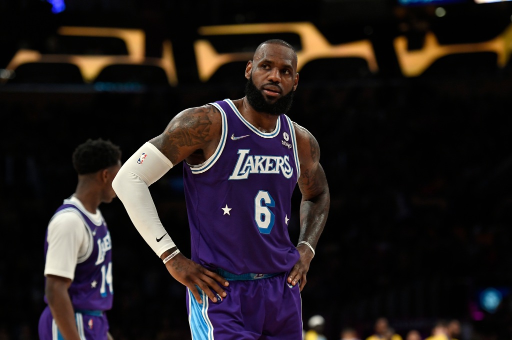 LeBron James reacts in the closing seconds of a game against the Pelicans at Crypto.com Arena on April 1, 2022 in Los Angeles.