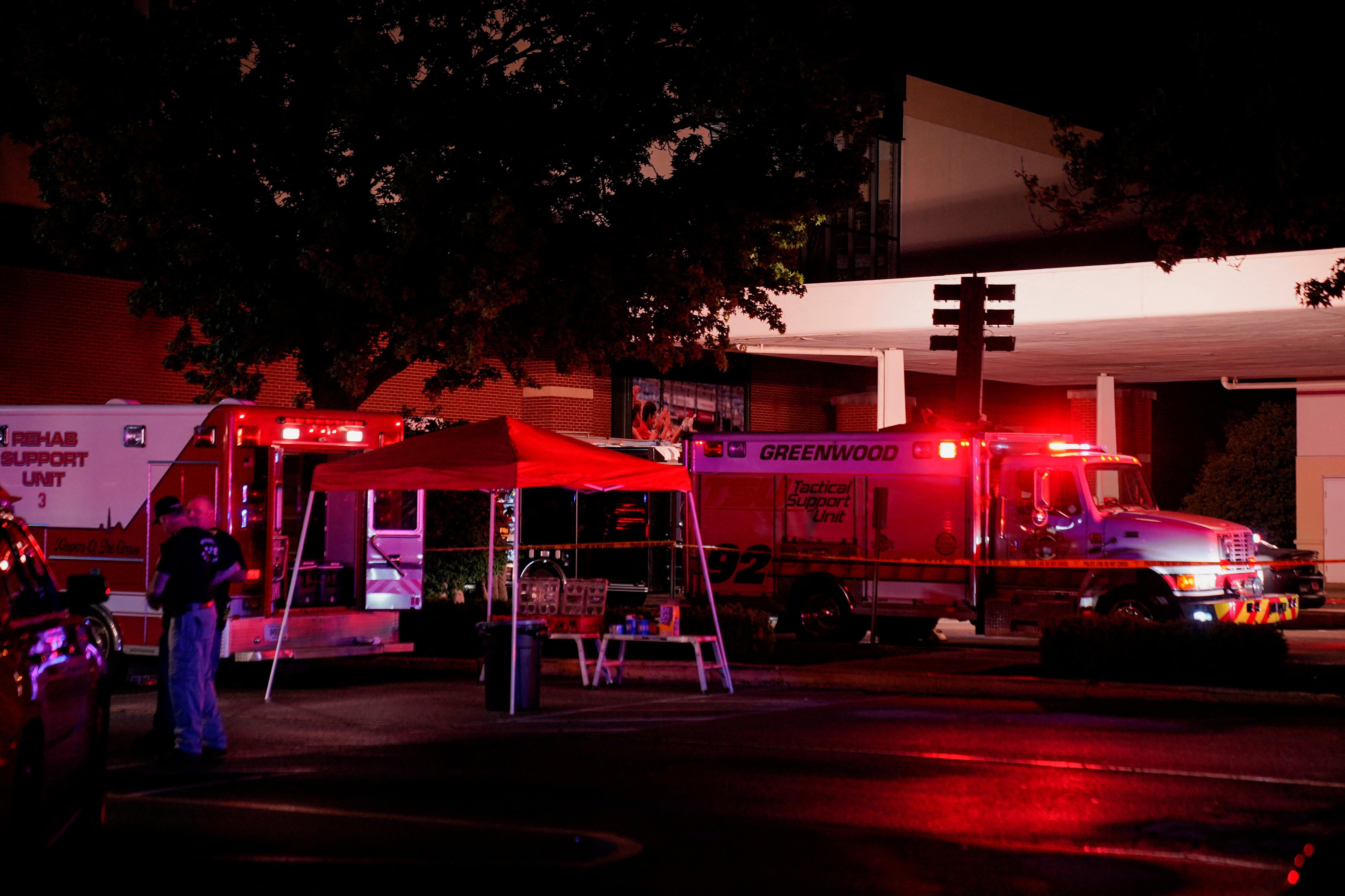 Gunfire at a shopping mall in Greenwood