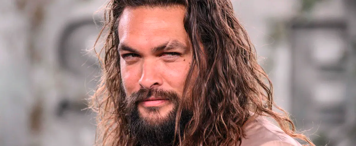 Jason Momoa survives a car accident