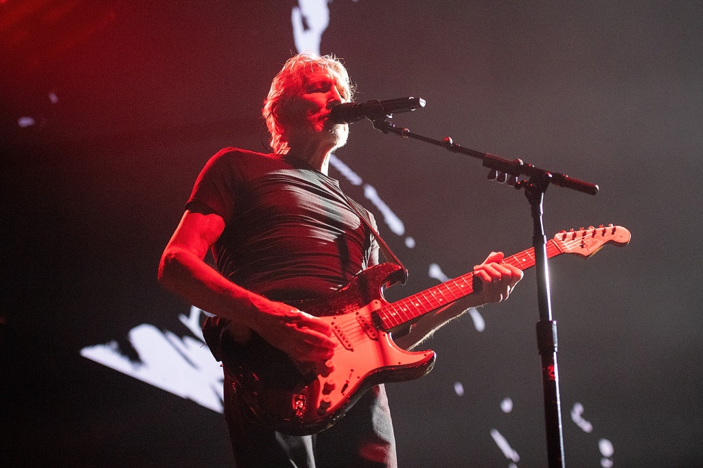 Roger Waters playing live.