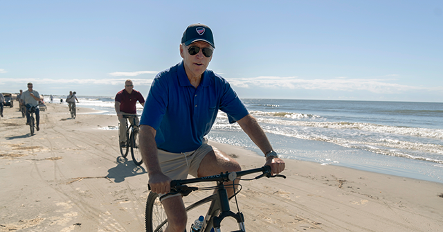 Joe Biden Rides His Bike in Front of Reporters on the Beach, Refuses to Take  Questions &ndash; Jagaban