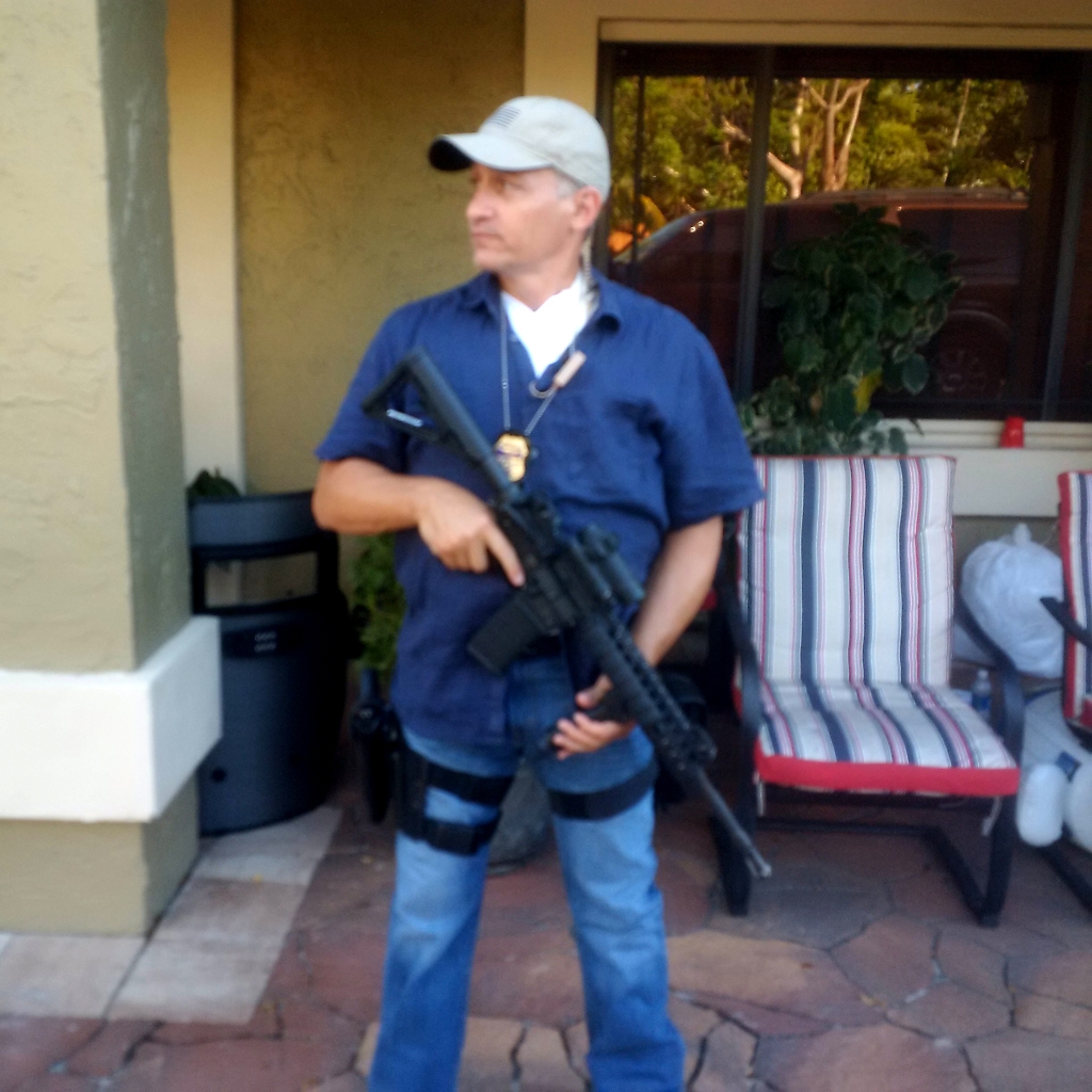 Dominicis worked for many years as an undercover special agent within the IRS.