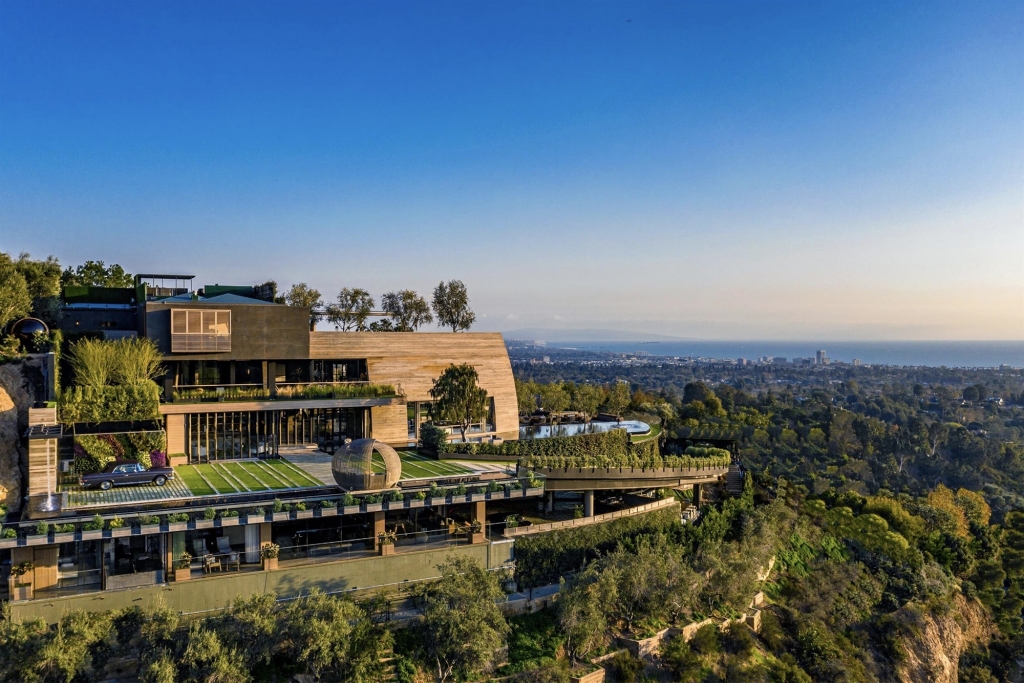 In 2021, he dropped $83 million on a home in Los Angeles. Several months later, he paid another $10 for a pad in central Florida.