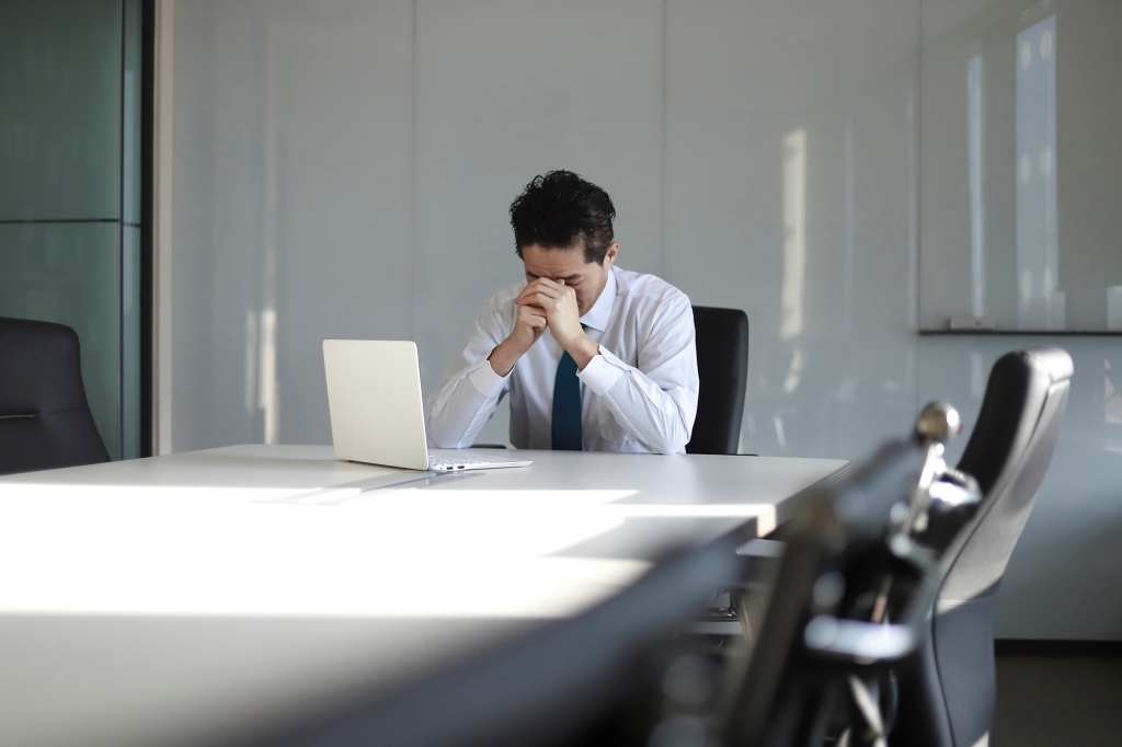 The recruitment expert says the concerning trend is employers 'quietly firing' employees.