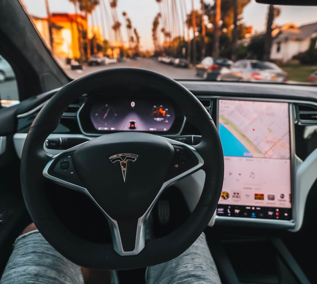 Tesla sued by drivers over alleged false Autopilot, Full Self-Driving  claims | CarSifu