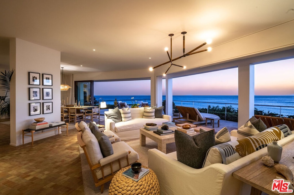 The living area.