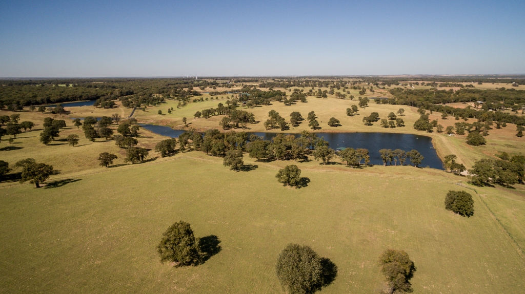 The property features eight small lakes.