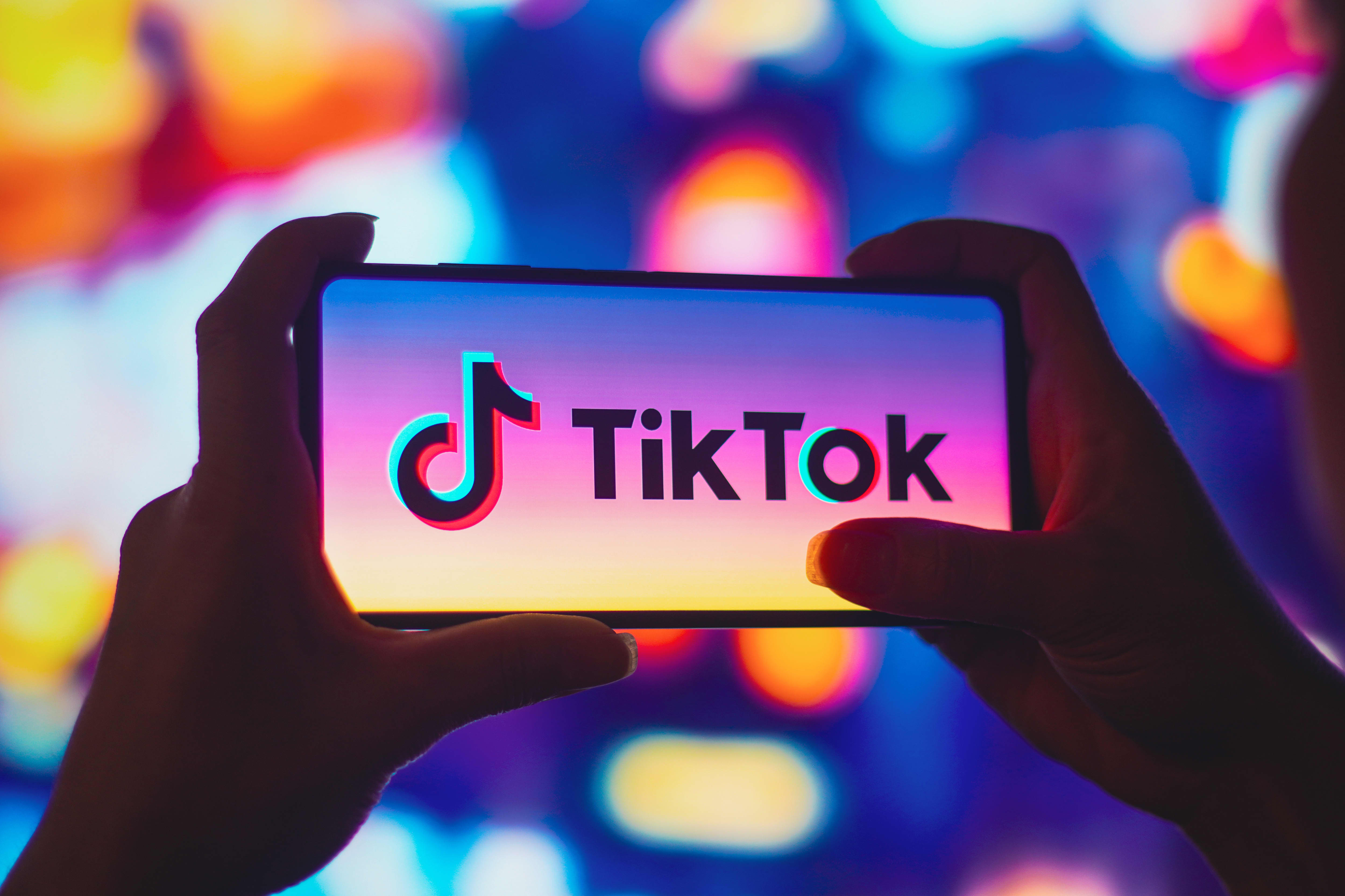 TikTok-U.S. deal faces delays amid security concerns, report says